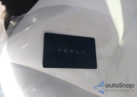 2020 Tesla Model 3 Standard Range Plus Rear-Wheel Drive/Standard Range Rear-Wheel Drive from USA, damaged, VIN 5YJ3E1EA1LF805212